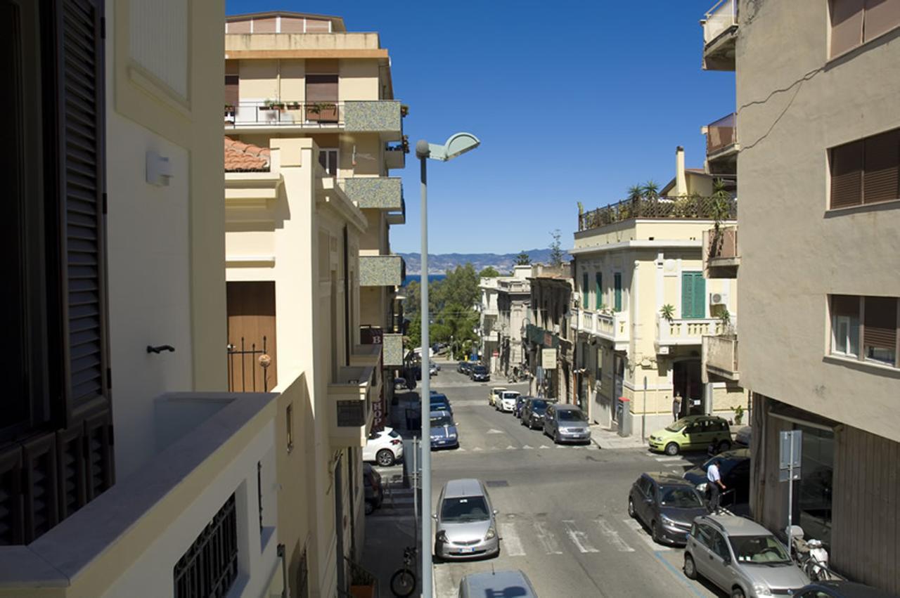 Sunmoon Acomodação com café da manhã Reggio di Calabria Exterior foto